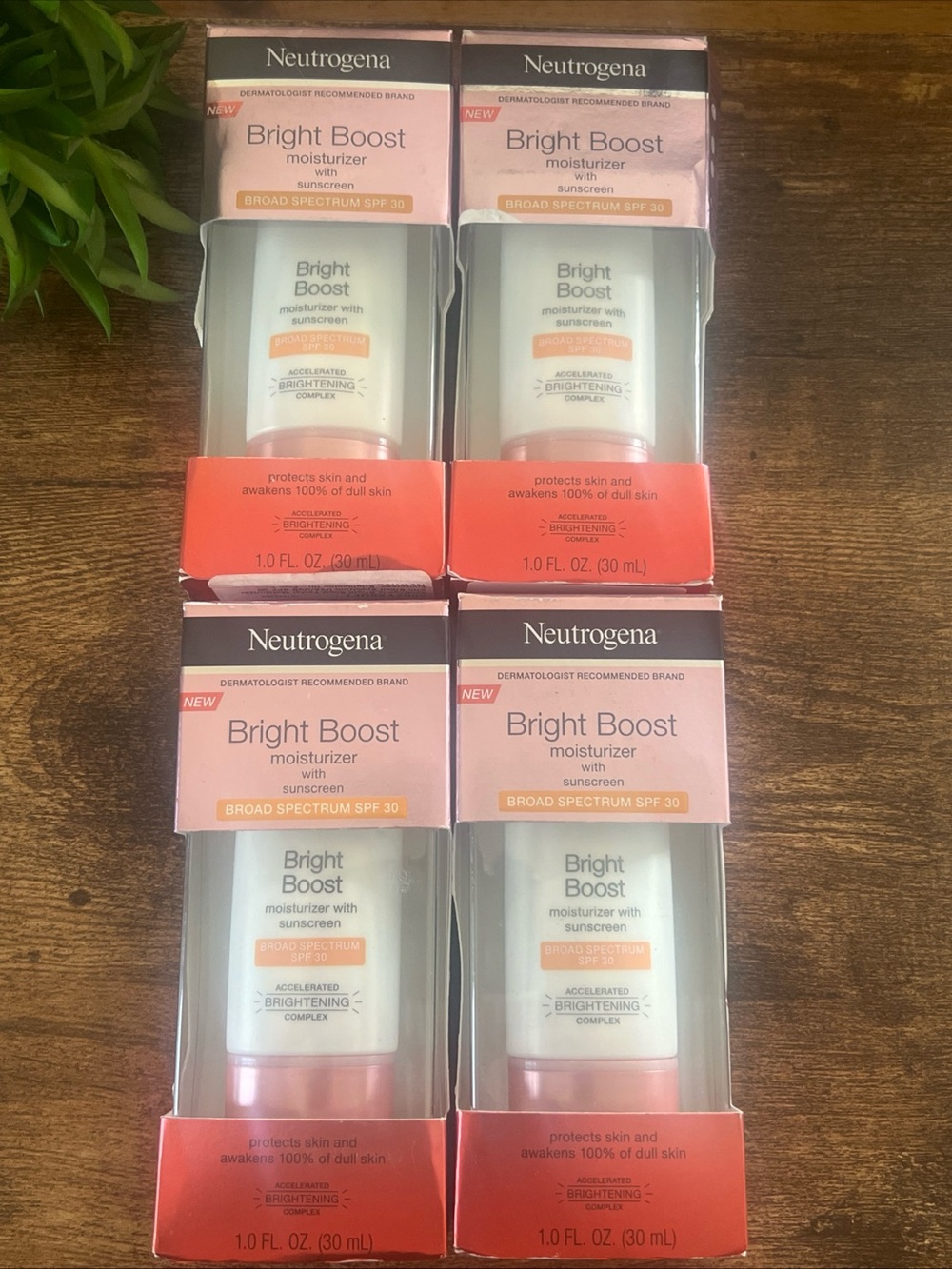 Bundle 4 Neutrogena Bright Boost Moisturizer SPF 30 Discontinued